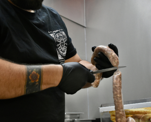 la ptite diablotine et ses hot-dogs nantes saucisse maison